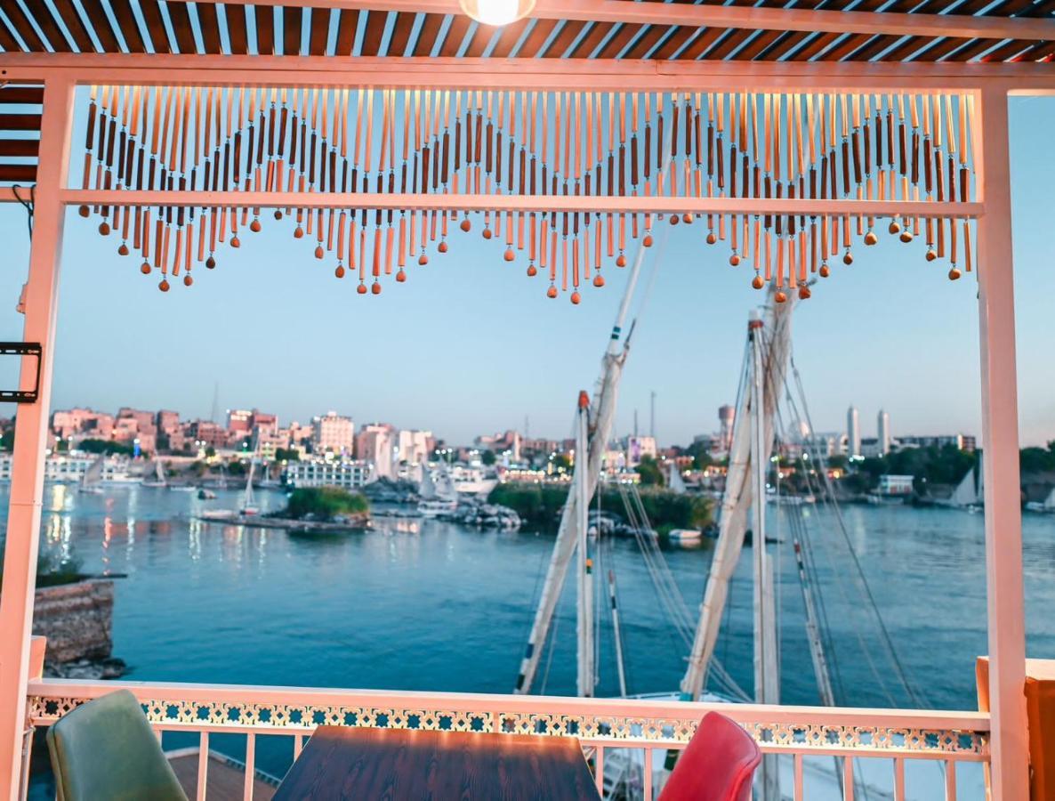 Kana Kato Aswan Eksteriør billede
